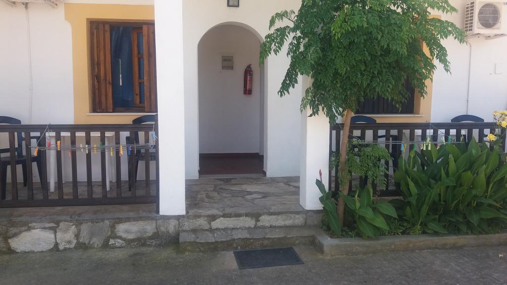 Stoudios Galini Apartment Skopelos Town Exterior photo